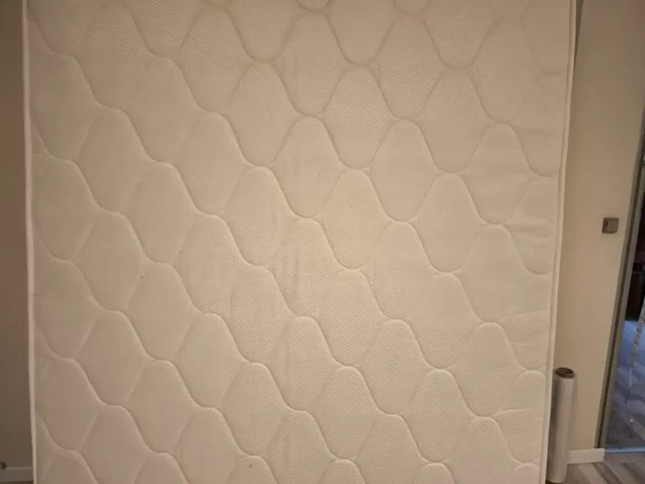 Billede 4 - Seng 140x200