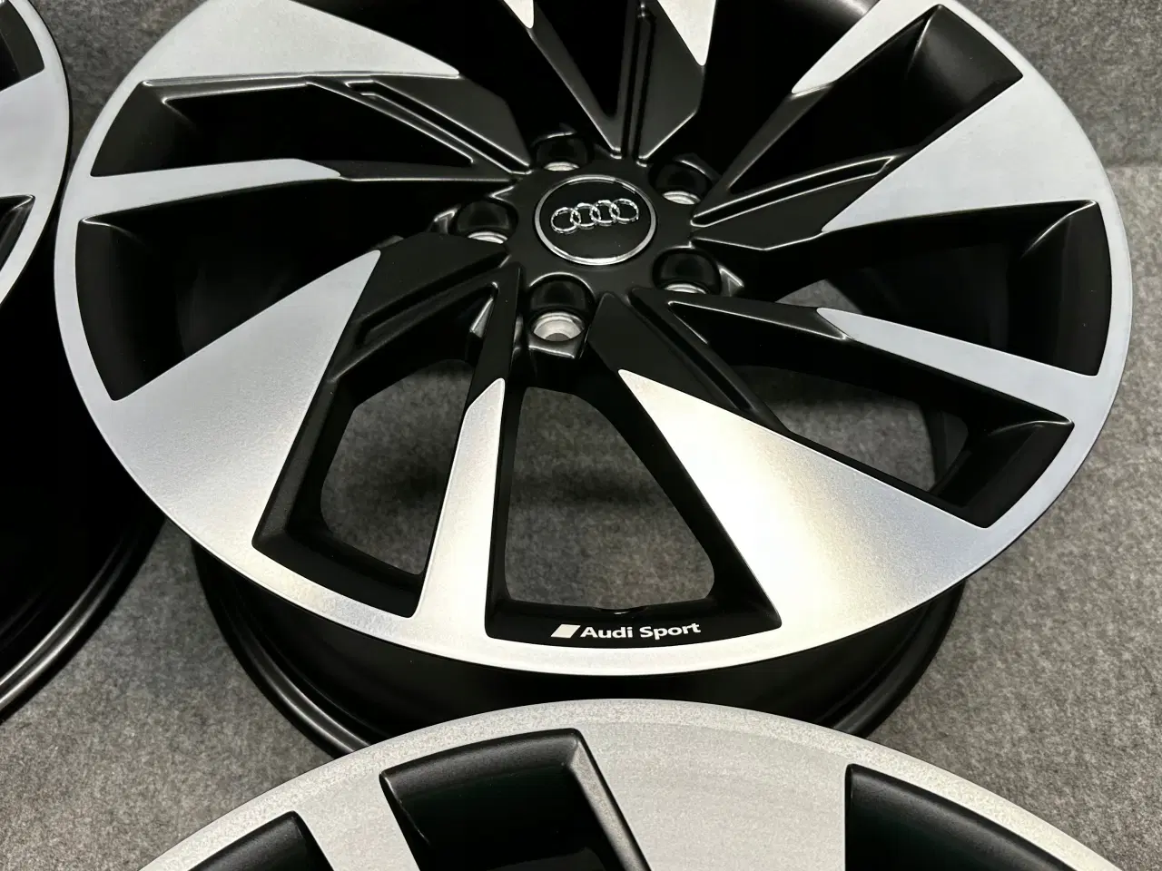 Billede 5 - AUDI A3 8Y 8Y0 18 8.0" x 18" 5x112 ET 46