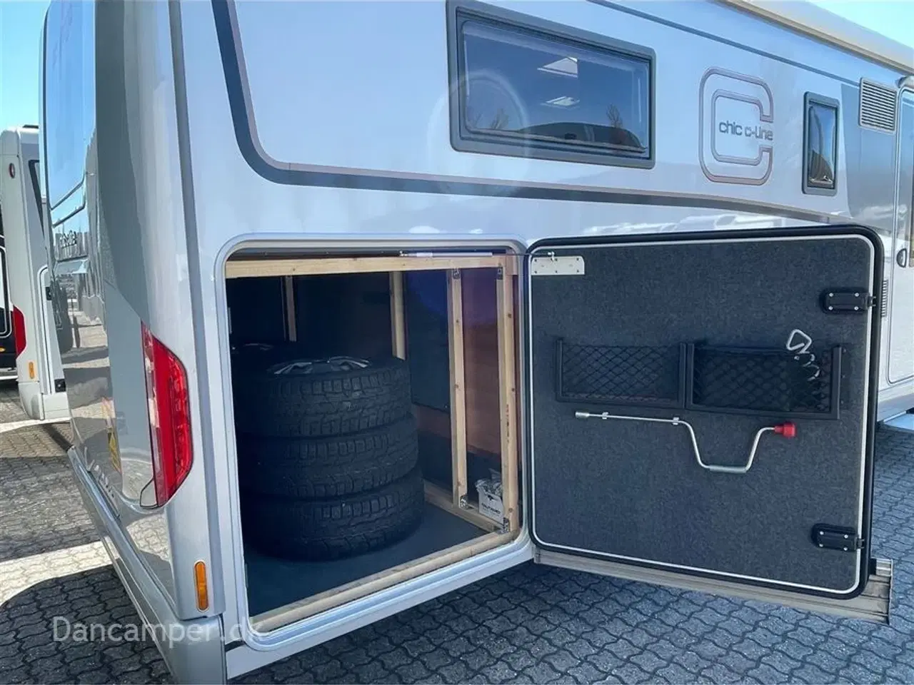 Billede 33 - 2019 - Carthago chic c line   Fiat Carthago Chic C-Line 5.0 – 180 hk | Totalvægt 5.000 kg  Eksklusiv og komfortabel autocamper i absolut topklasse! .