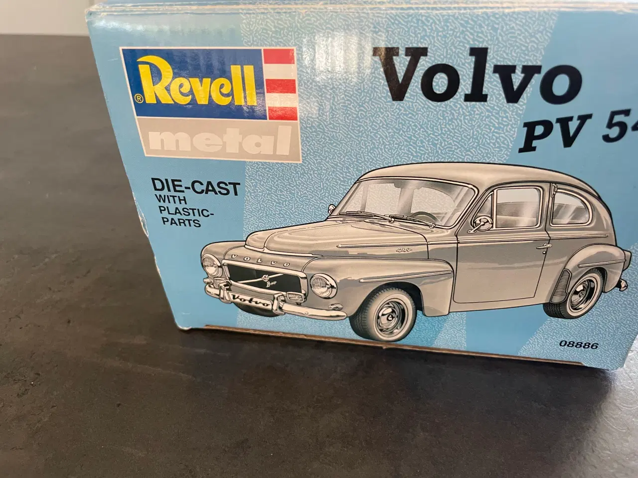 Billede 3 - Revell Volvo 544 sælges 