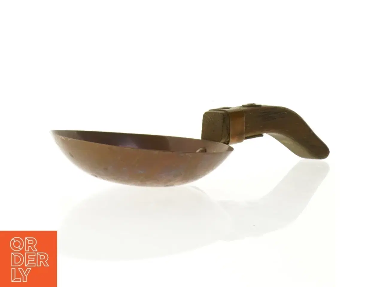 Billede 3 - Antik ske i kobber, messing og træ (str. Ø 11 cm)