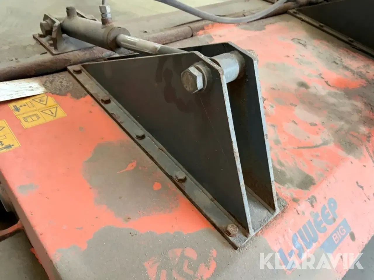 Billede 12 - Fejekost Tuchel Big 600 - 165 til bobcat minilæsser