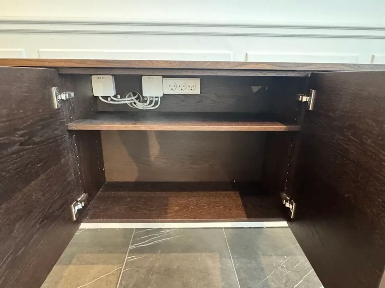 Billede 4 - Boform Kvadrat KV85 skænk med linoleums top i røget eg