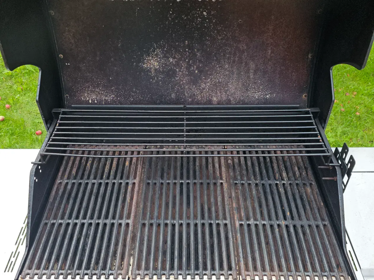 Billede 5 - Stor Char-Broil Grill med Tru-Infrared – God Stand