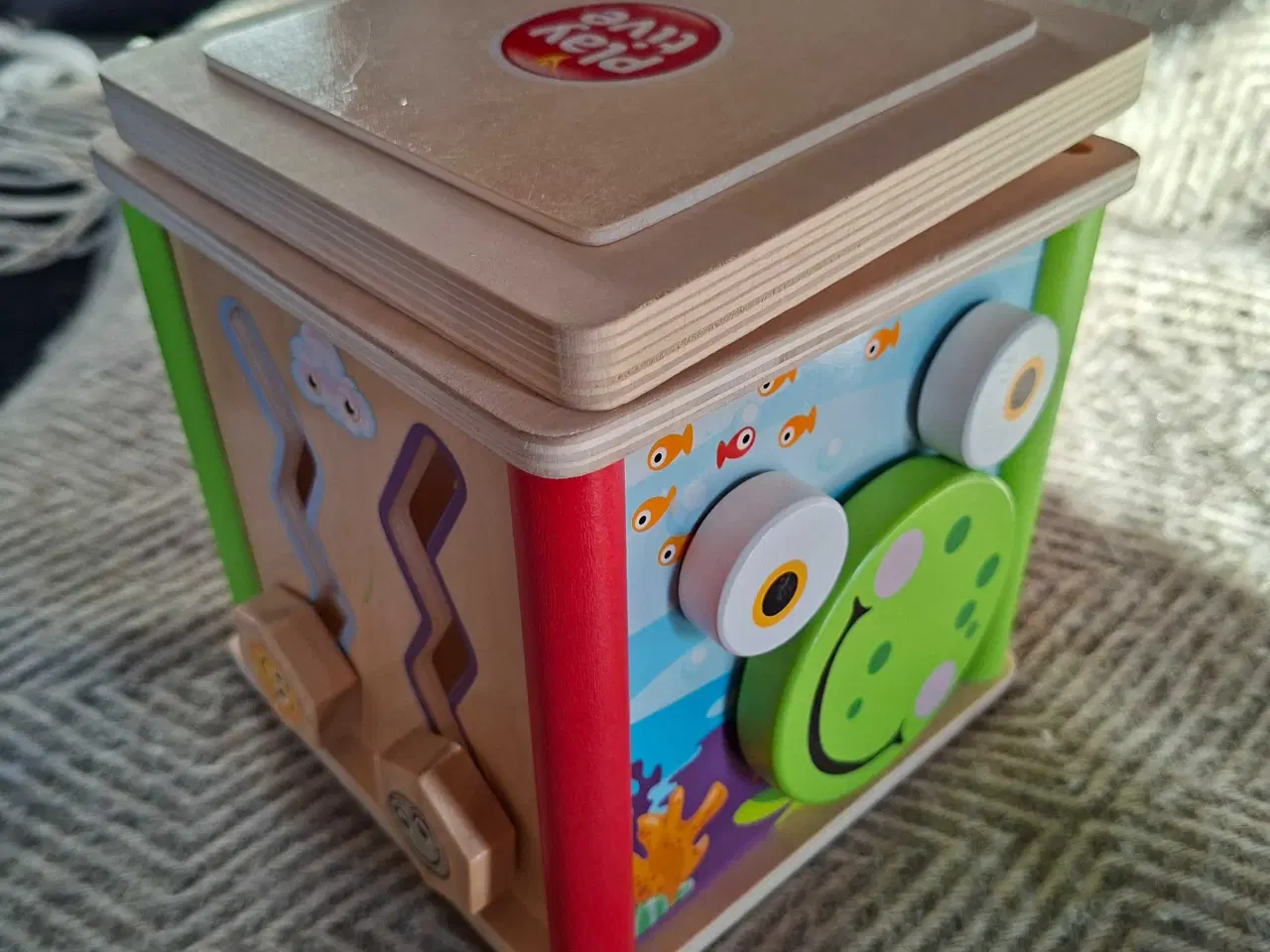 Billede 4 - Aktivitets kasse til motorisk leg