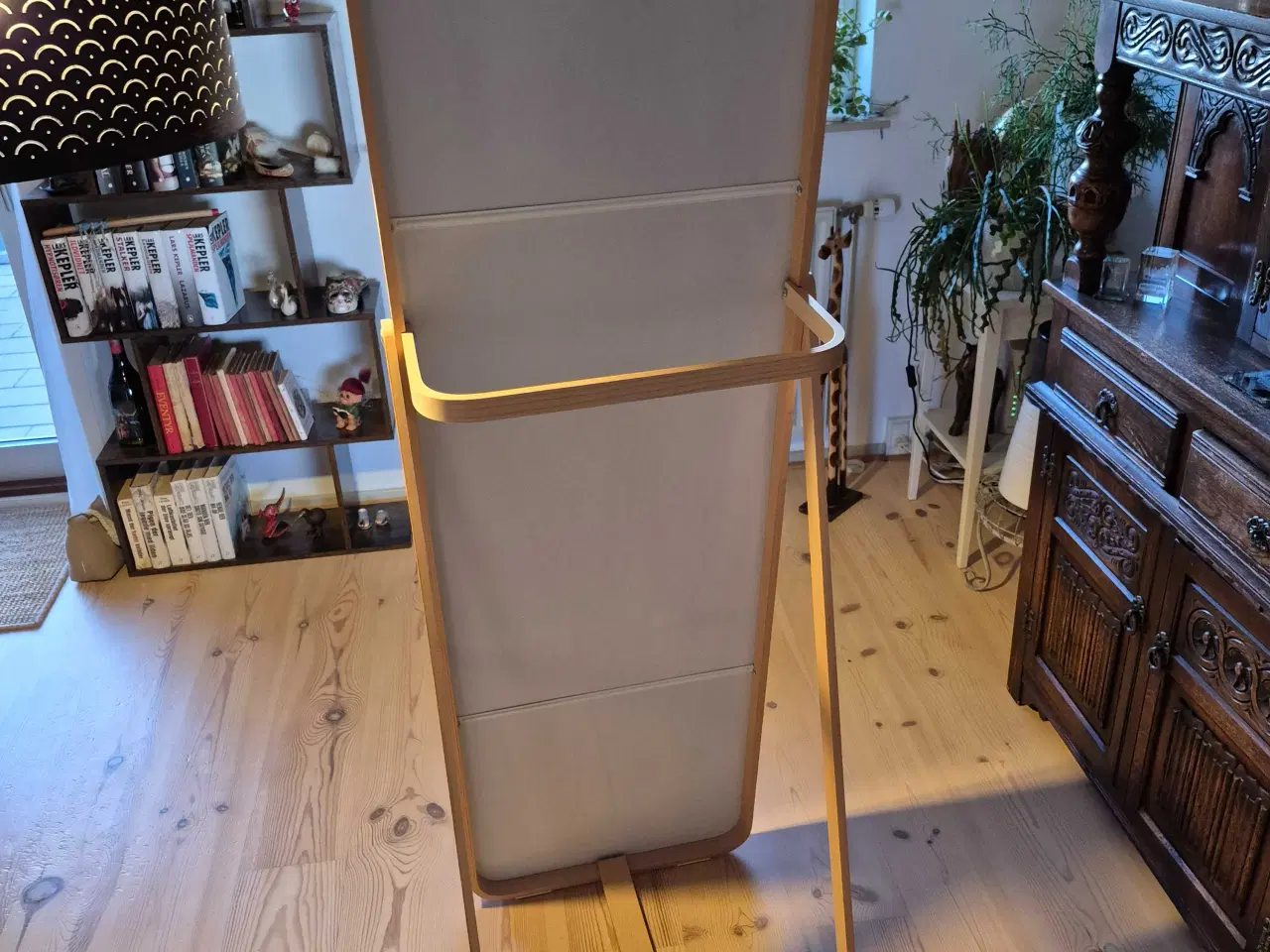 Billede 9 - Gulvspejl IKEA model Ikornnes, nypris 899,-