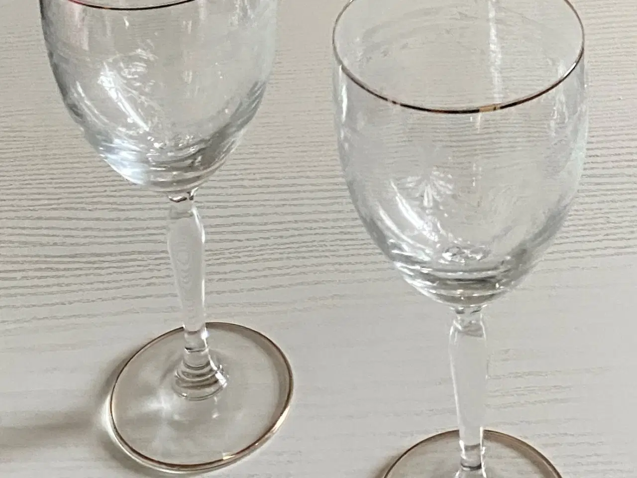 Billede 1 - Vinglas Dampierre ?