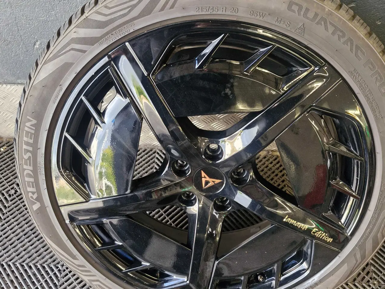 Billede 4 - Orginale cupra born  20"