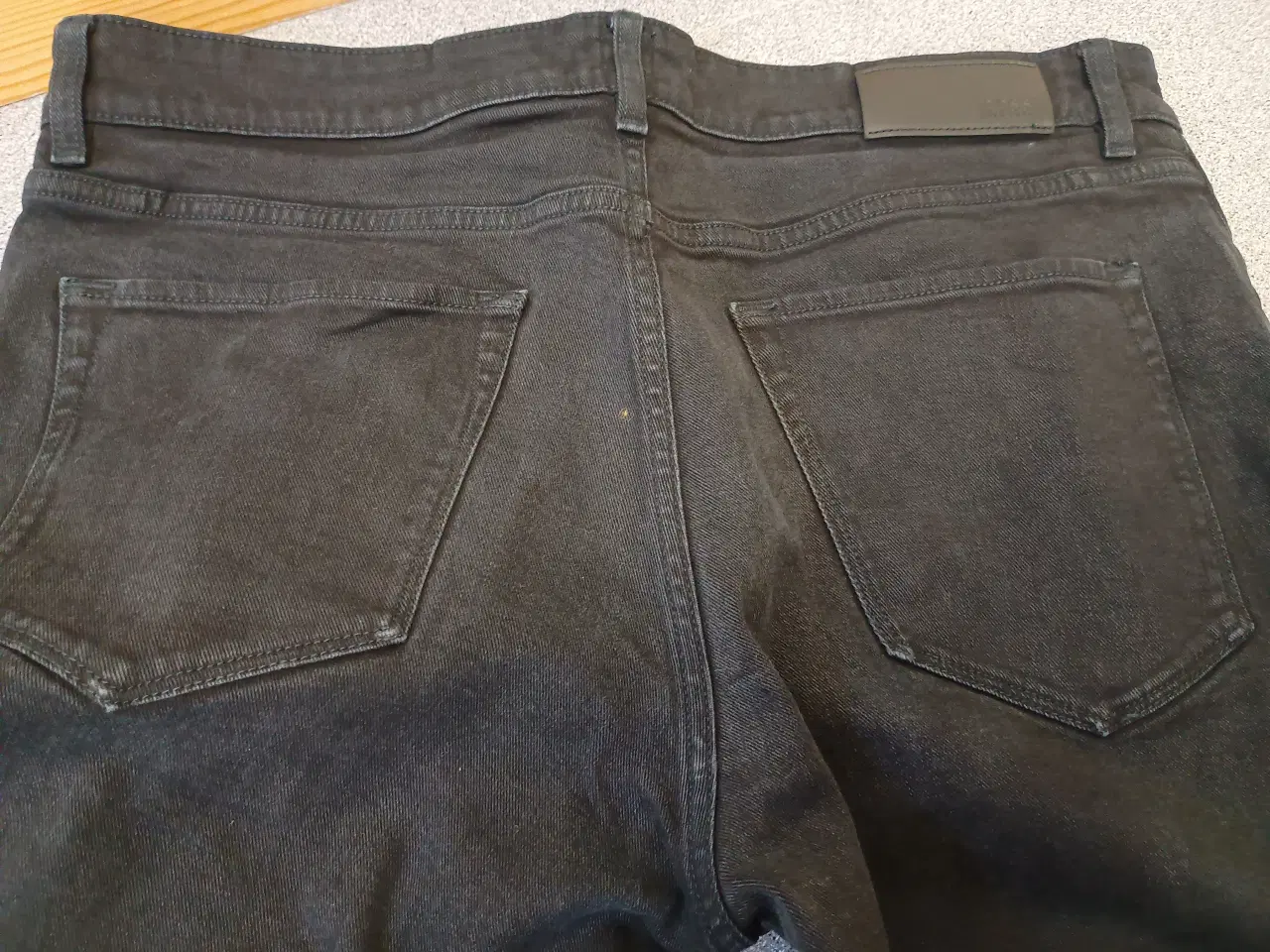 Billede 4 - Hugo Boss jeans.