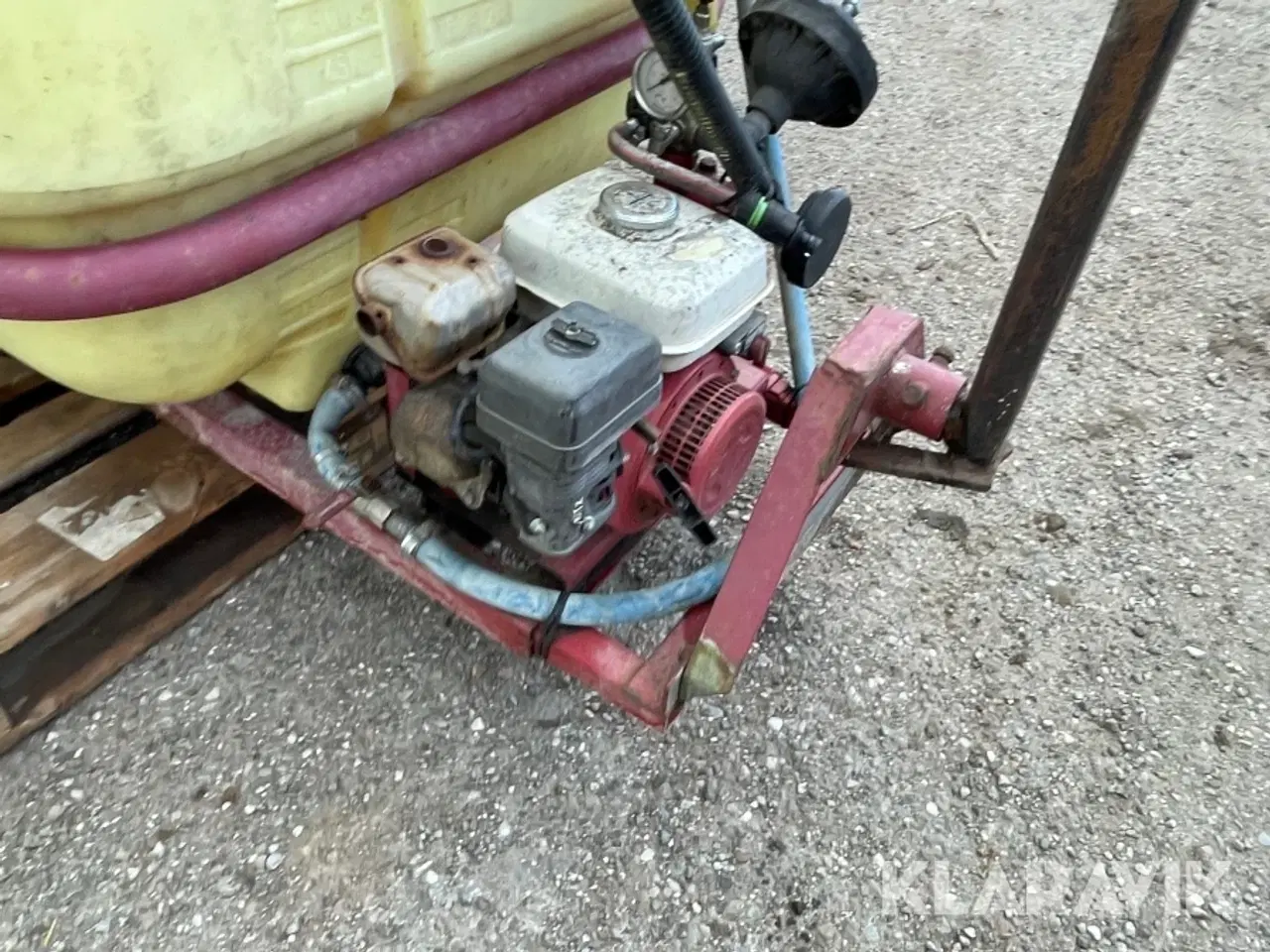 Billede 10 - Vandtank med pumpe HARDI