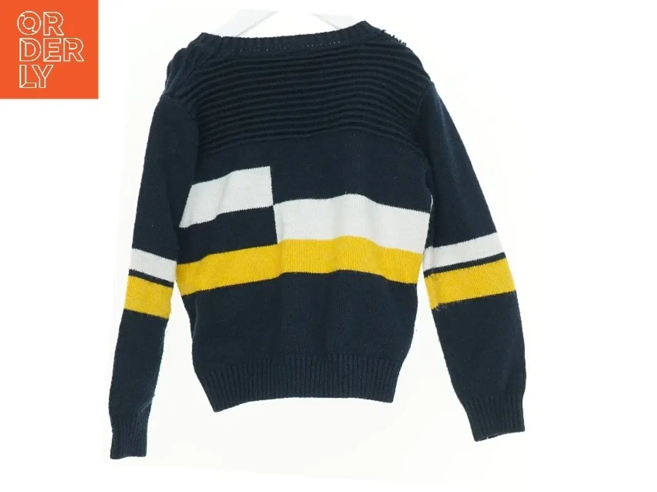 Billede 2 - Varm striktrøje (str. 104 cm)