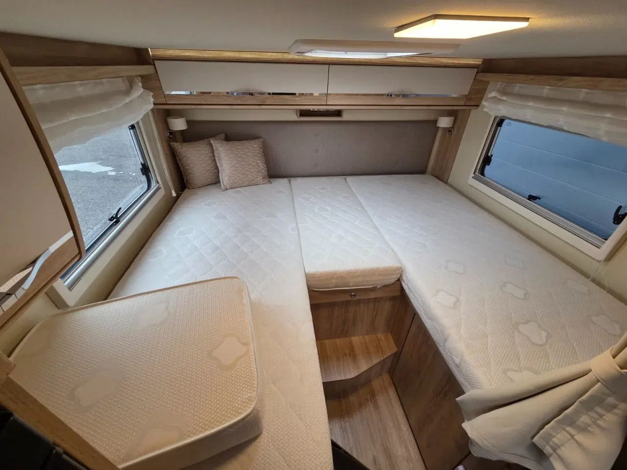 Billede 12 - Euramobil T676 EB 2,0 CDi aut.