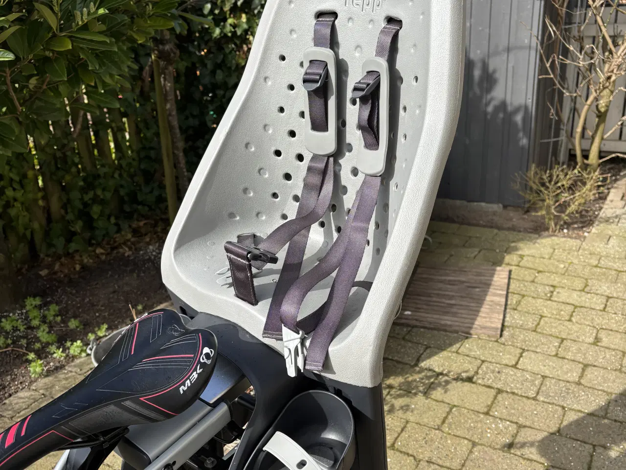 Billede 6 - Thule Yepp Barnestol med montagebeslag