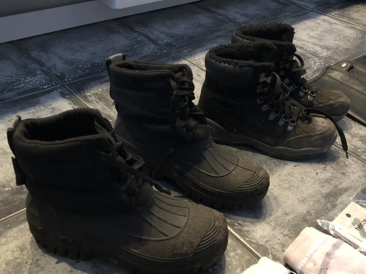 Billede 6 - ridetøjs pakke med bla sko, hjelm,leggings, sporer