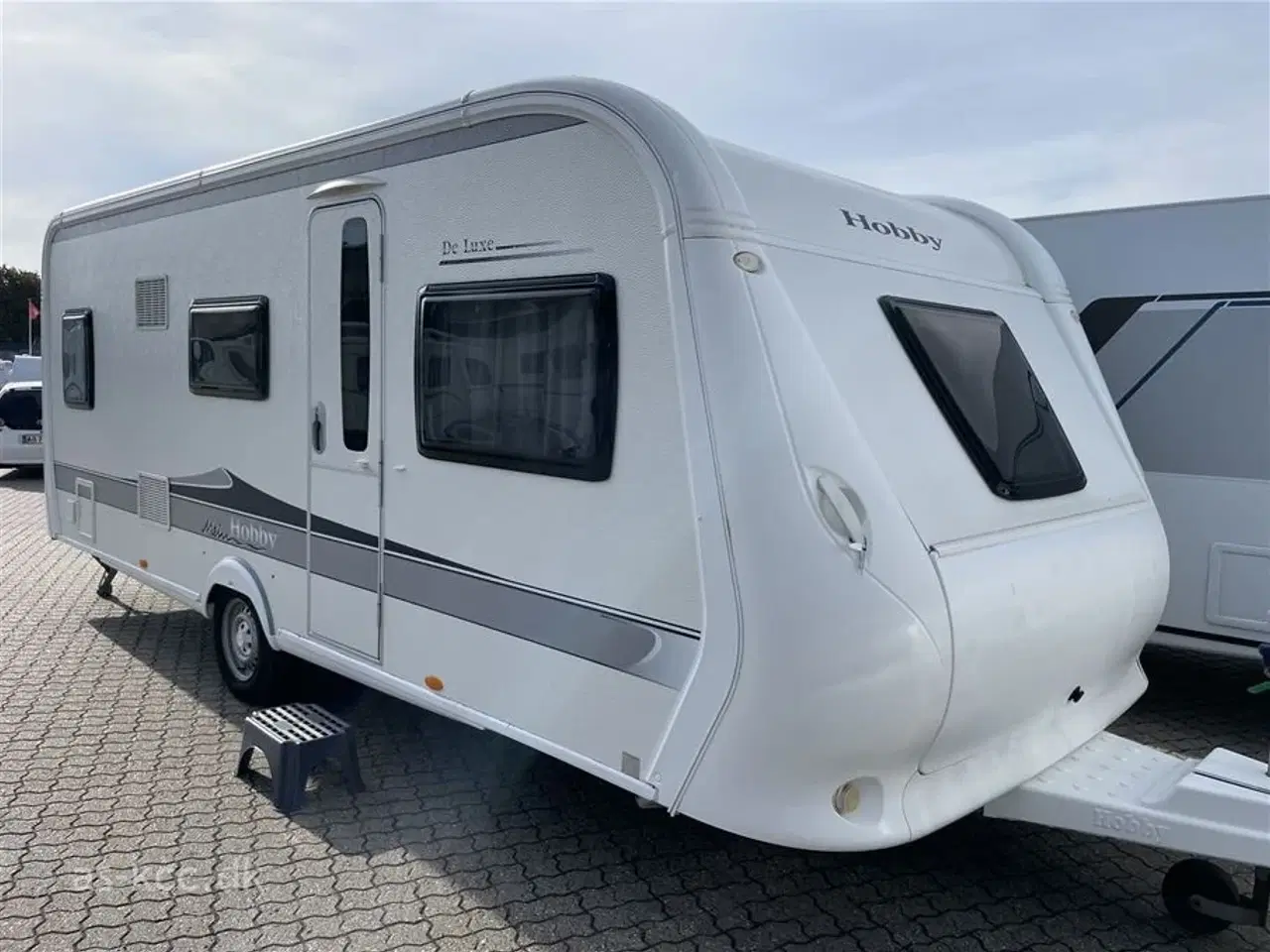 Billede 1 - 2012 - Hobby De Luxe 545 KMF   Hobby De Luxe 545 KMF Dobbeltseng og køjer