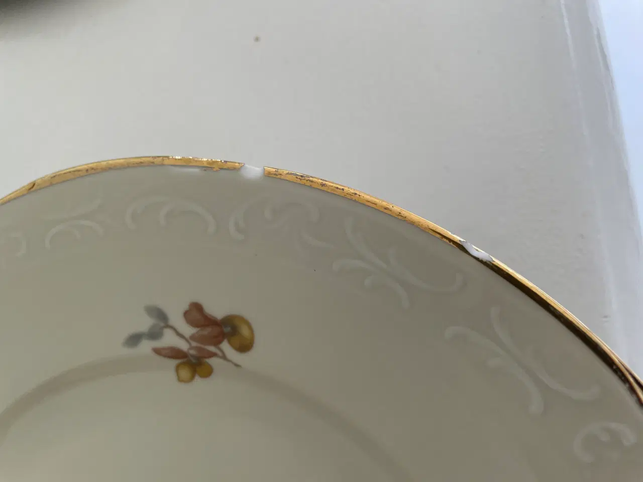 Billede 9 - Vintage tallerkner med patina 7 stk 