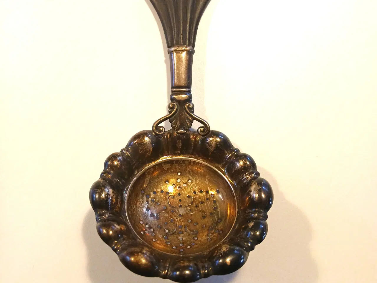 Billede 1 - Antik sølv tesi med ibenholtskæfte