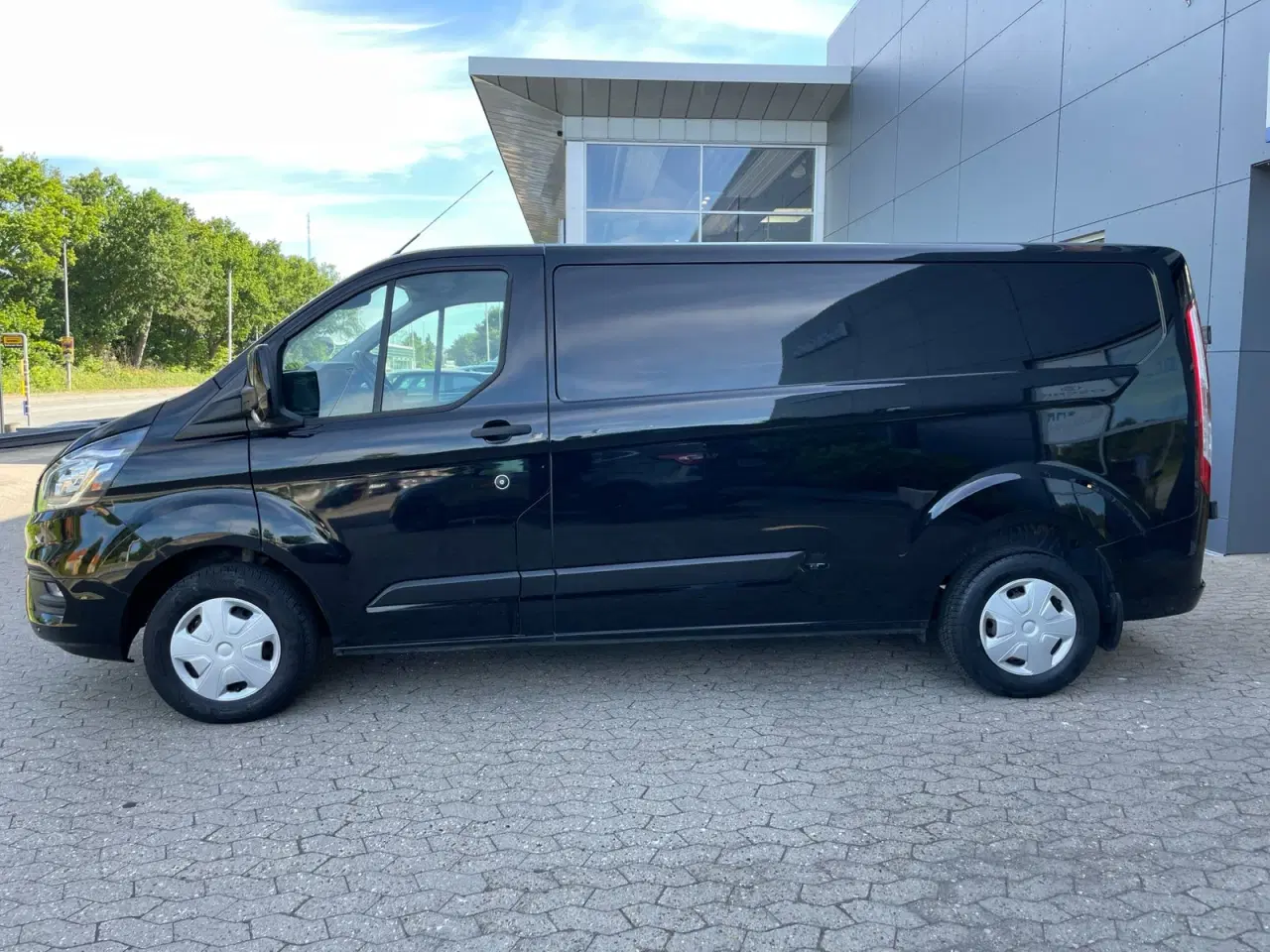 Billede 2 - Ford Transit Custom 300L 2,0 TDCi 130 Trend