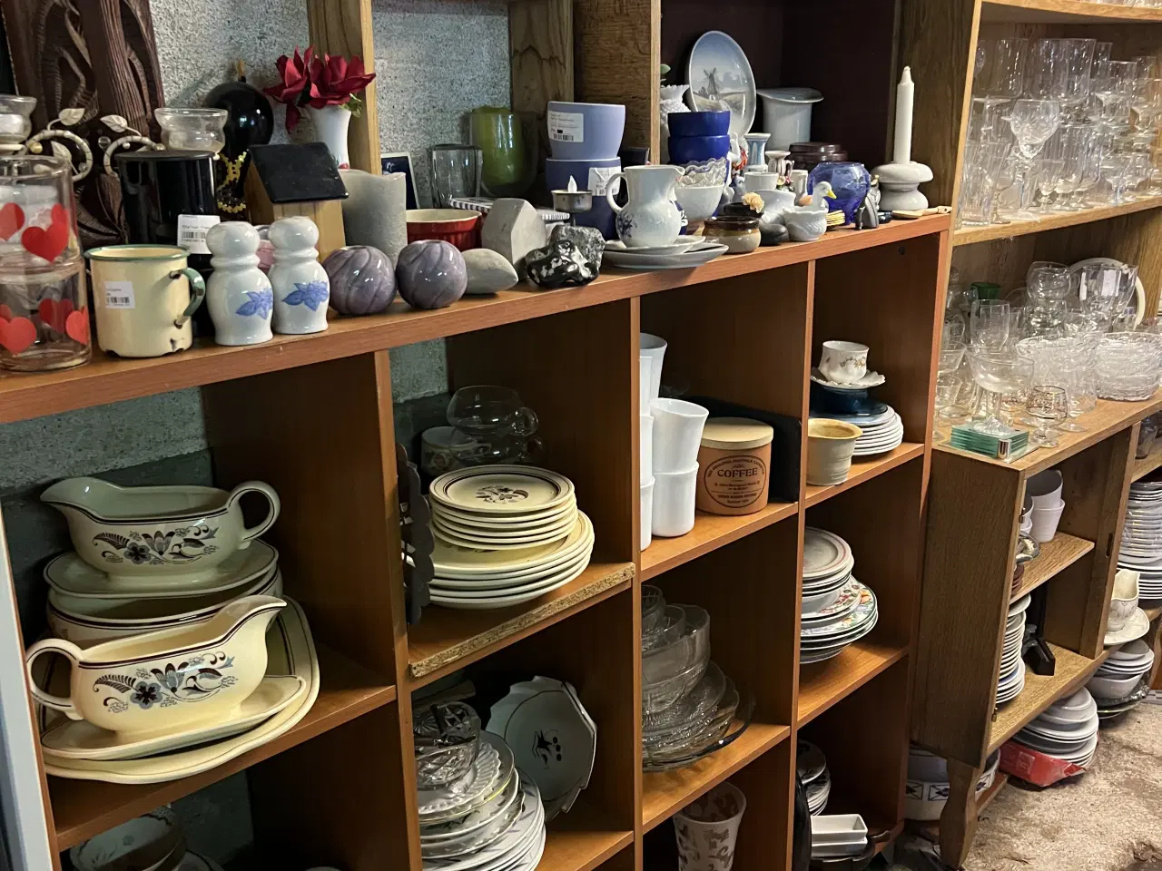 Billede 13 - Indendørs Loppemarked med gode priser 