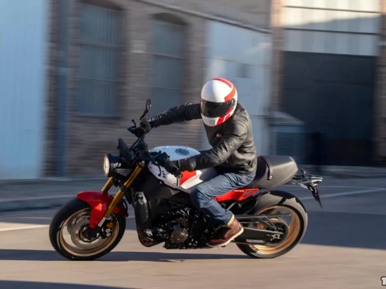 Billede 8 - Yamaha XSR 900 version med reduceret effekt til A2 kørekort