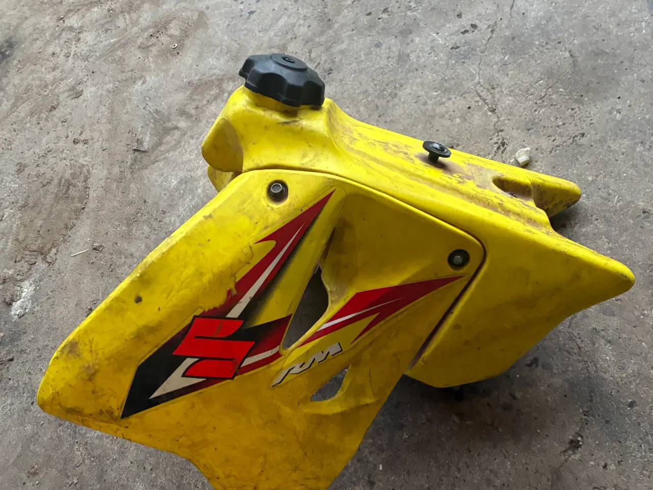 Billede 4 - Suzuki rm dele