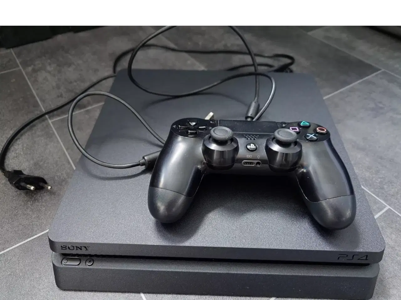 Billede 1 - PlayStation4 SLIM 