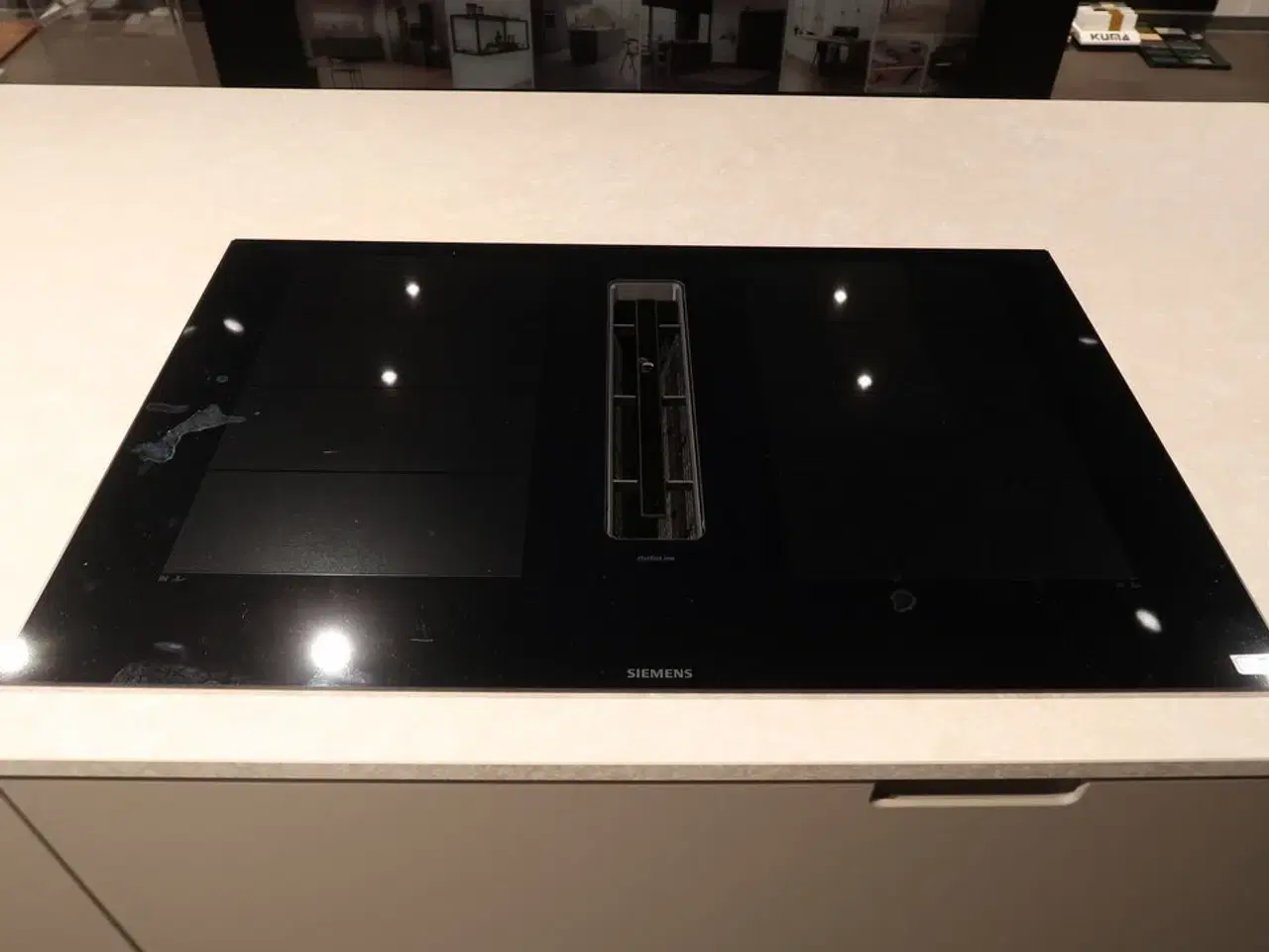 Billede 1 - Siemens EX877NX68E iQ700 Induktionskogeplade med indbygget emfang