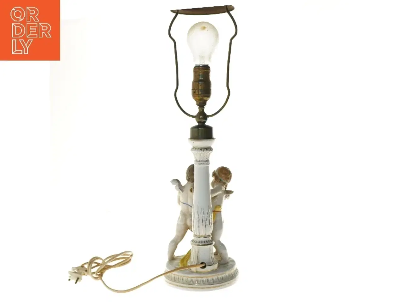 Billede 4 - Porcelænsbordlampe med figurer (str. 54 cm)