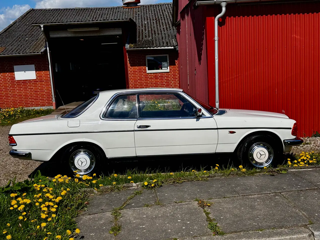Billede 4 - Mercedes Daimler 230 CE 1980 KUN 180.000 KM