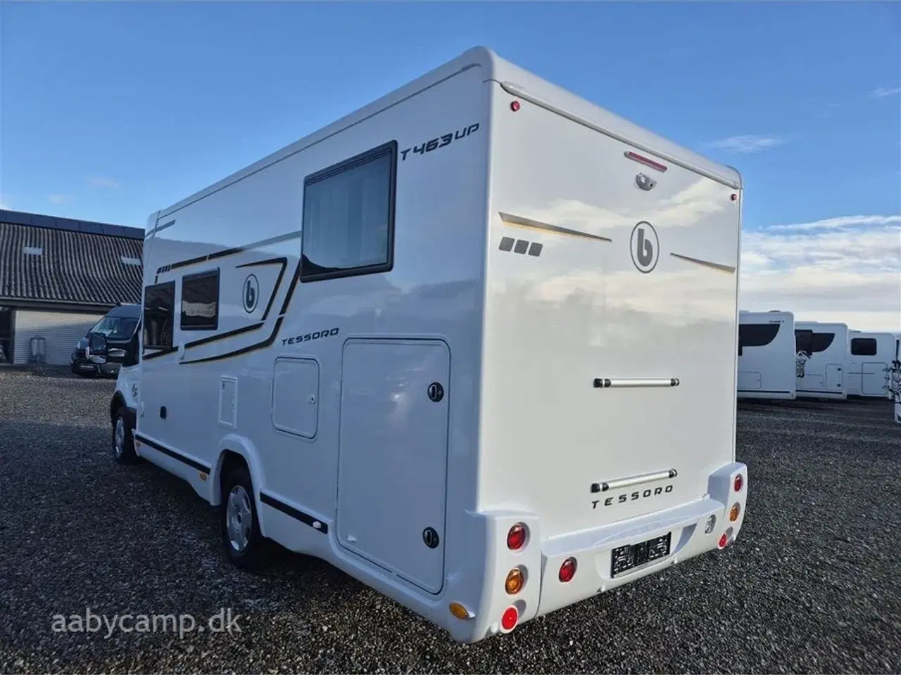 Billede 3 - 2026 - Benimar Tessoro 463 UP   Automatgear. Dieselfyr. 12V kompressor køl.  200W solcelle. Markise. Tv. 5 selepladser. Batteri. Helårsdæk. p-sensor for og bag. Bakkamera.