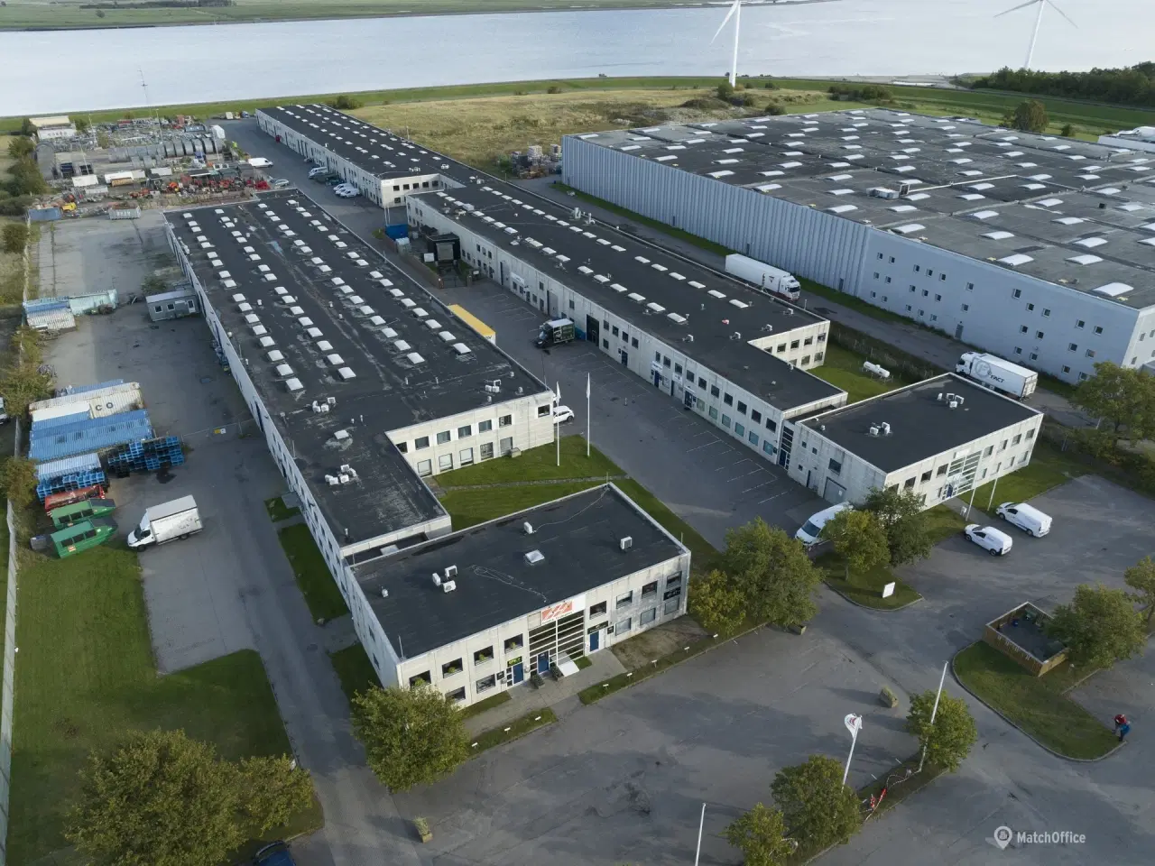 Billede 1 - Stor oplagsplads/udendørsplads med mange anvendelsesmuligheder