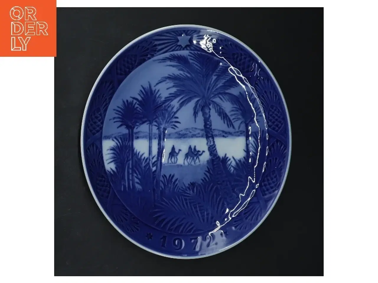 Billede 1 - Royal Copenhagen juletallerken 1972 fra Royal Copenhagen (str. Ø 18 cm)