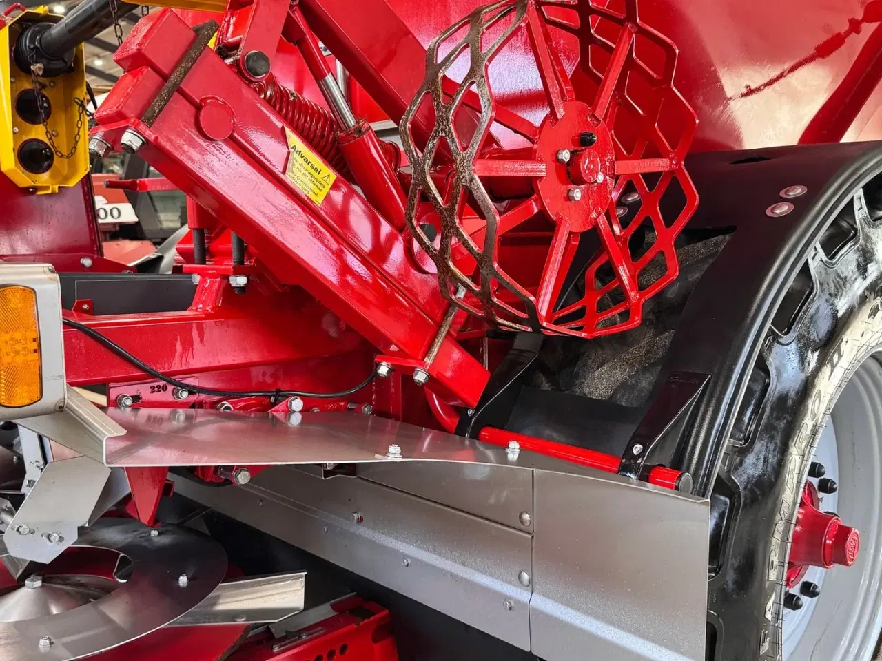 Billede 15 - Bredal K65 Med kalk- og gødningsudstyr