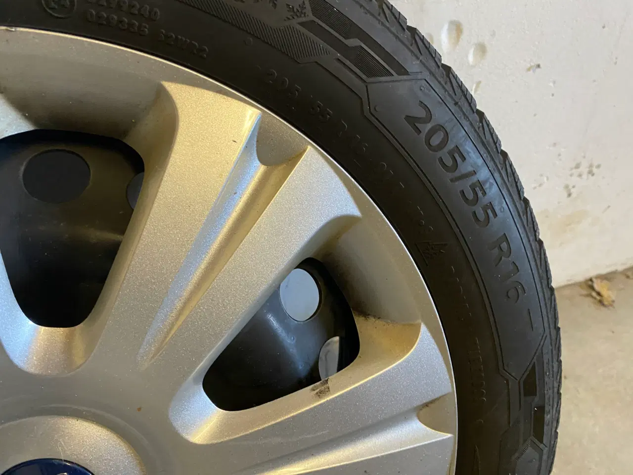 Billede 4 - Vinterdæk med fælge 