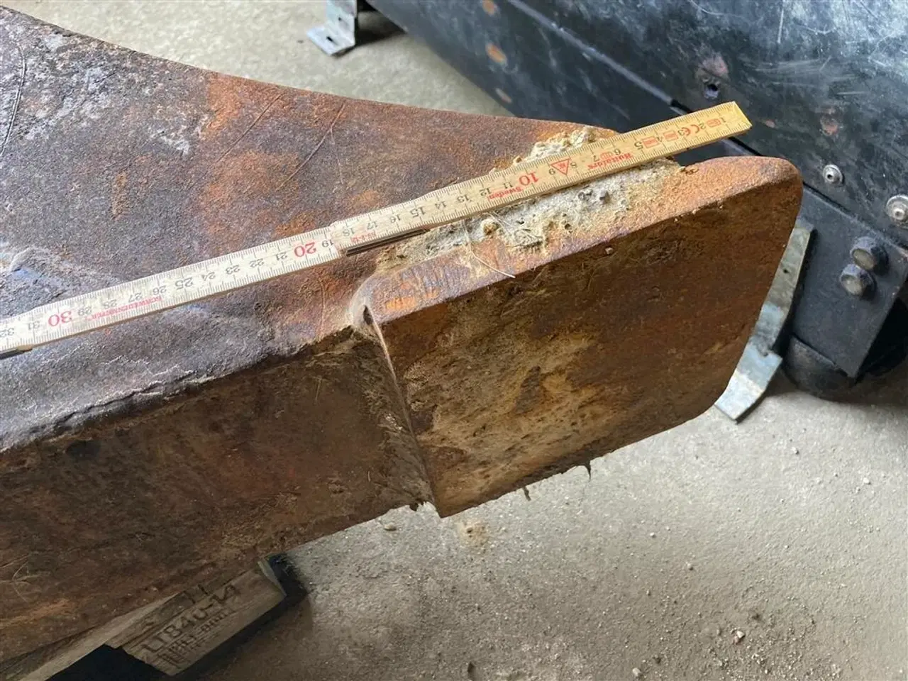 Billede 2 - Hydrema Profilskovl 30 cm i toppen og 20 cm i bunden