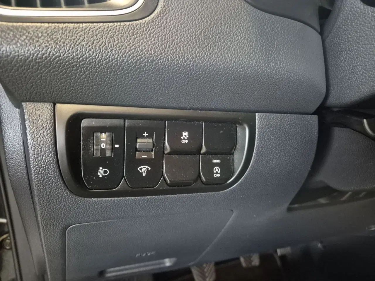 Billede 10 - Kia Rio 1,4 CRDI Intro Edition 90HK 5d 6g