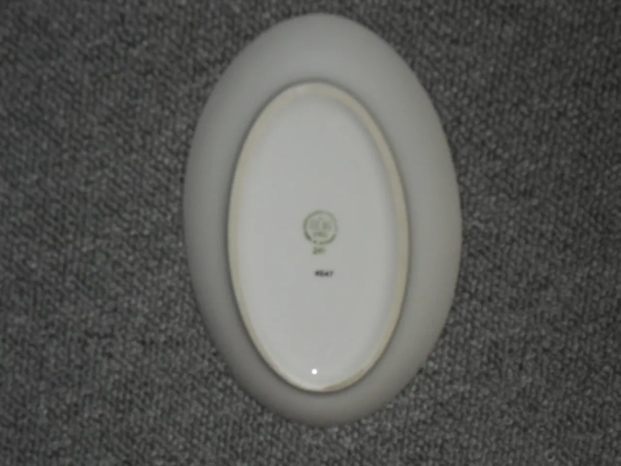 Billede 2 - Fiskeben. SKÅL. Asiet. Porcelæn. B&G