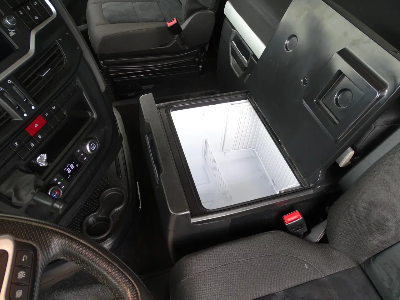 Billede 11 - Iveco S-WAY Twinsteer udlejes