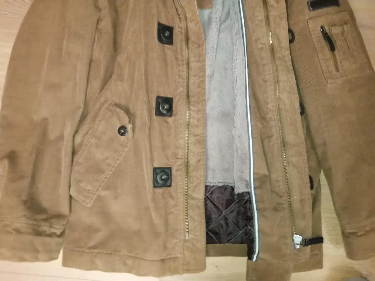 Billede 4 - MARC O'POLO VINTERJAKKE MED TEDDYBEARFOR, XL