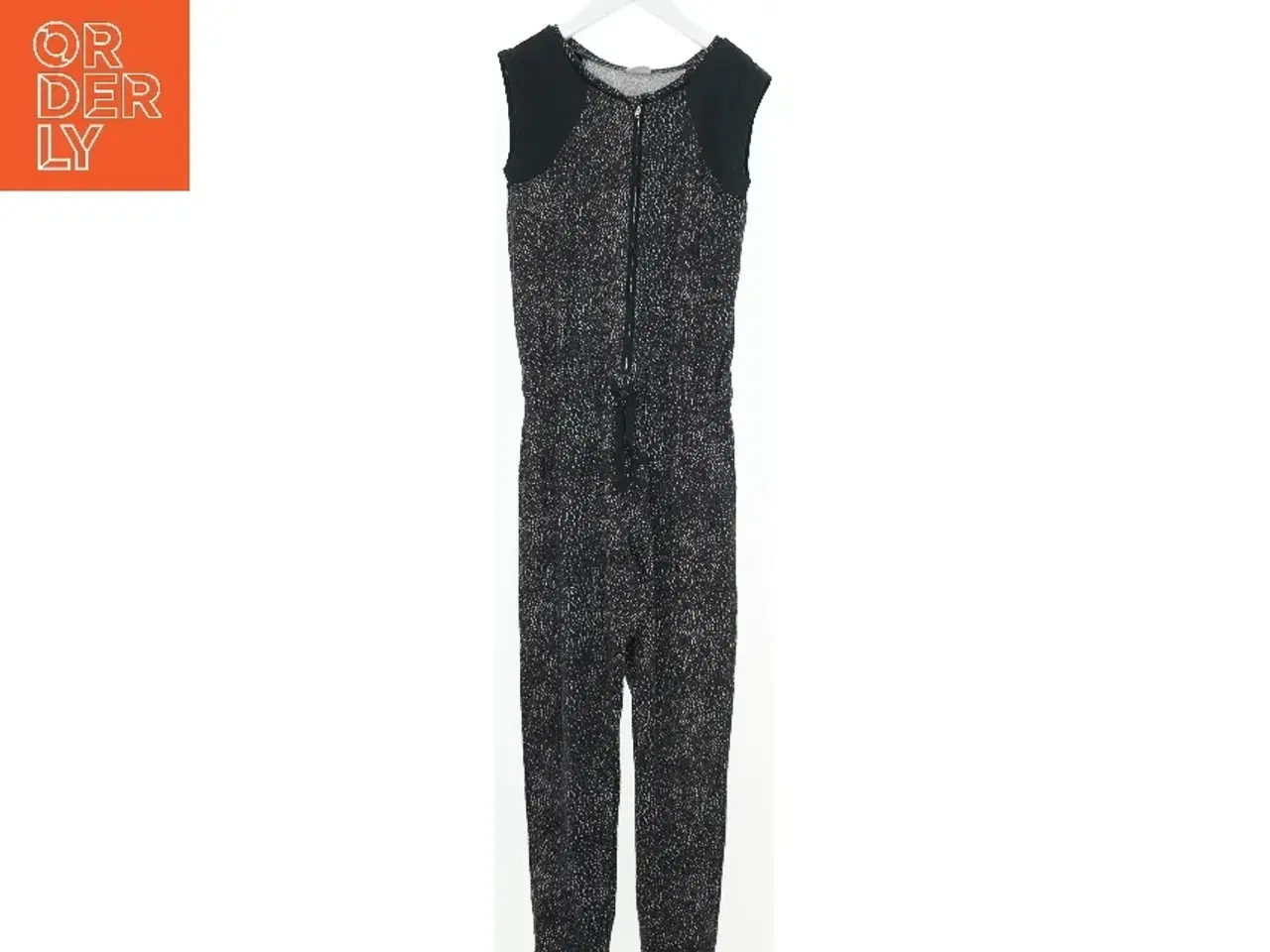 Billede 1 - Sort mønstret buksedragt fra Name It (str. 140)