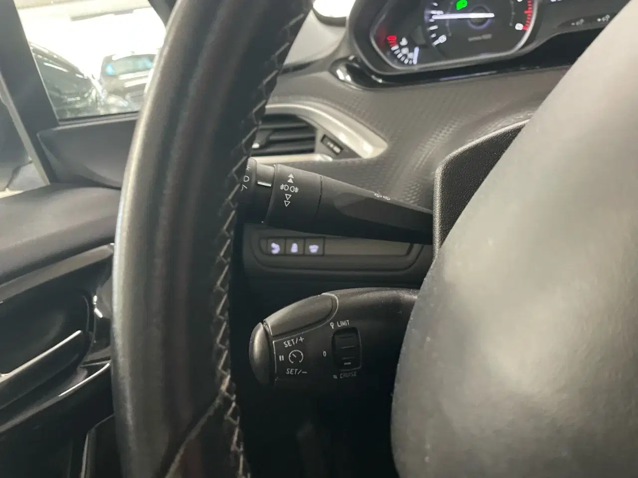 Billede 13 - Peugeot 208 1,6 BlueHDi Desire Sky 100HK 5d