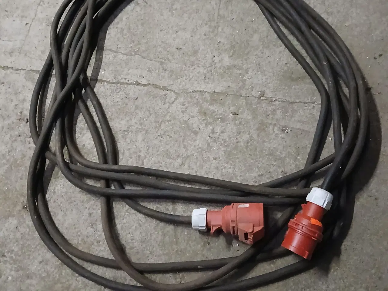 Billede 1 - Forlængerkabel med stik