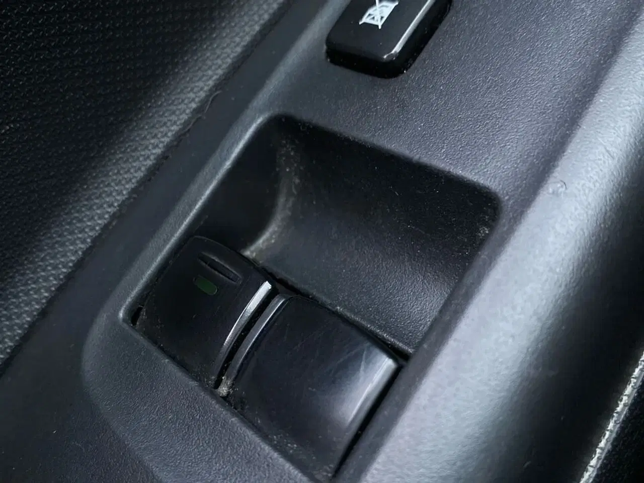 Billede 12 - Mitsubishi Space Star 1,0 Inform 71HK 5d