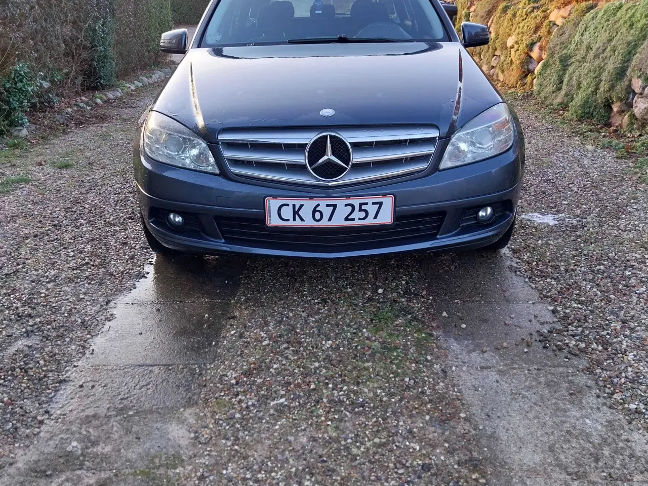 Billede 3 - Velholdt Mercedes c180 2010