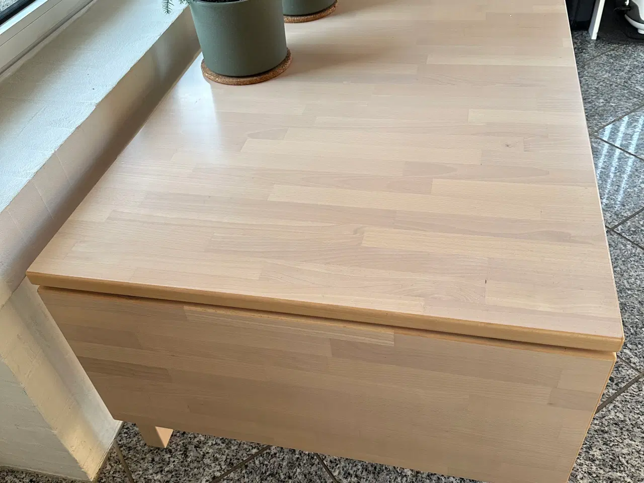 Billede 2 - Sofabord i lys lakeret bøg