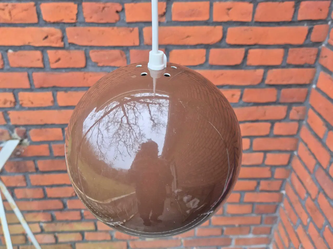 Billede 2 - Klassisk brun kuglependel 