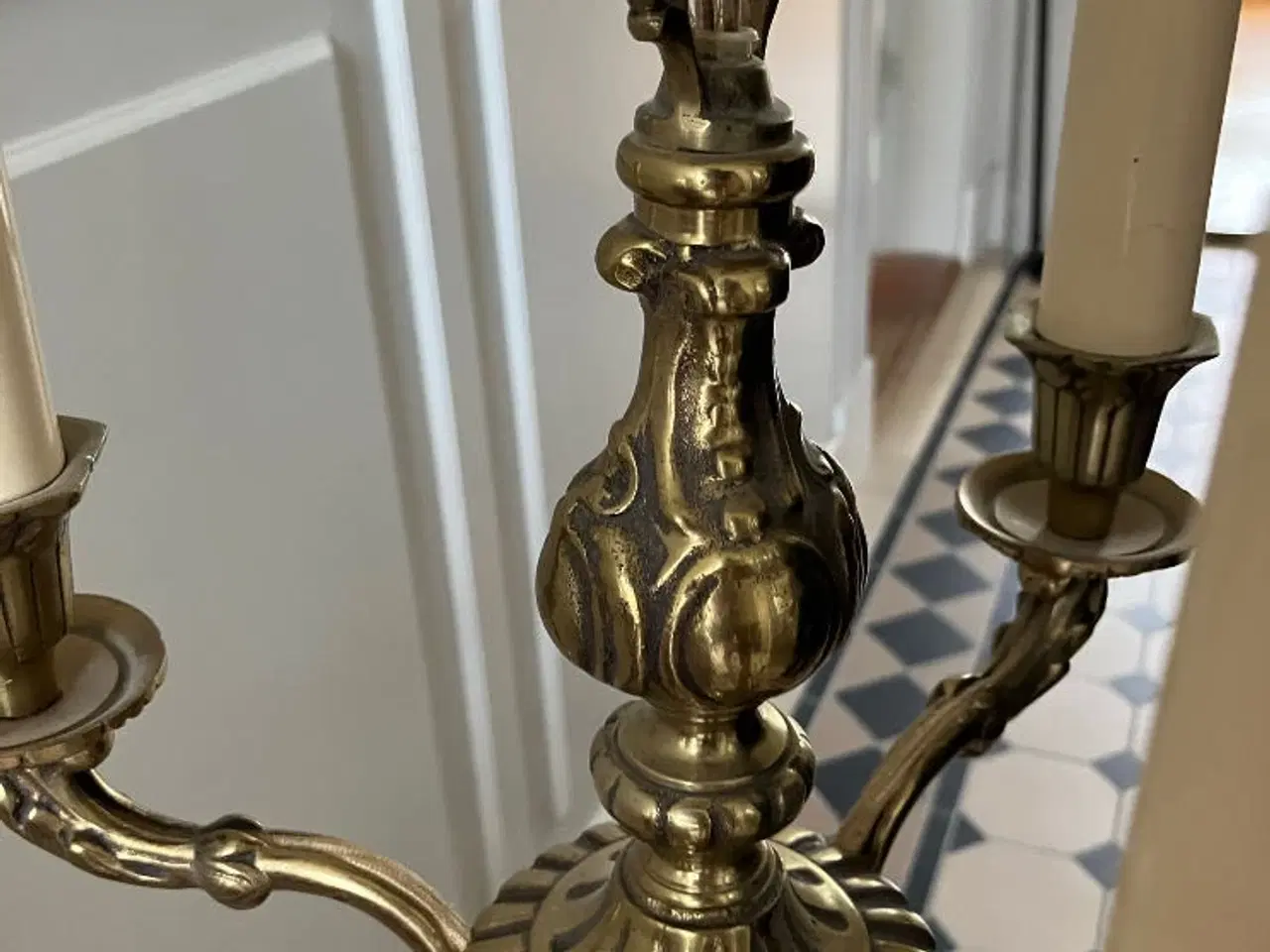 Billede 3 - 3-armet messing lysekrone