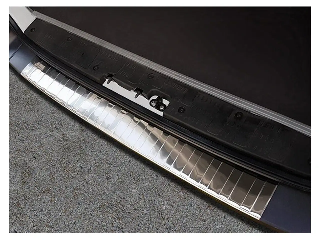 Billede 1 - Læssekantbeskytter VW Crafter, MAN TGE 2017- Stål