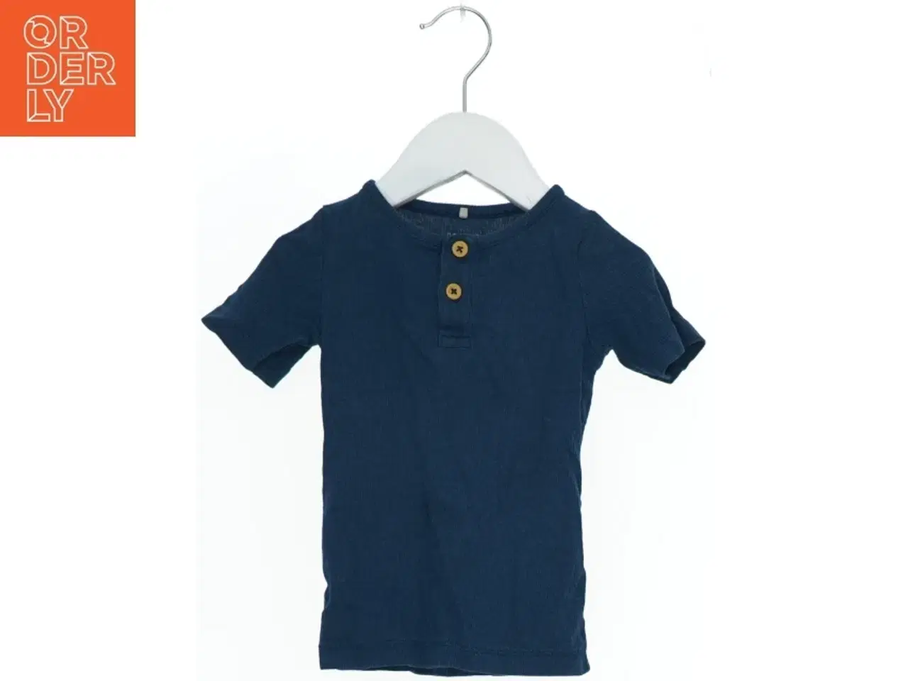 Billede 1 - Kortærmet T-shirt med knapper fra Name It (str. 86)
