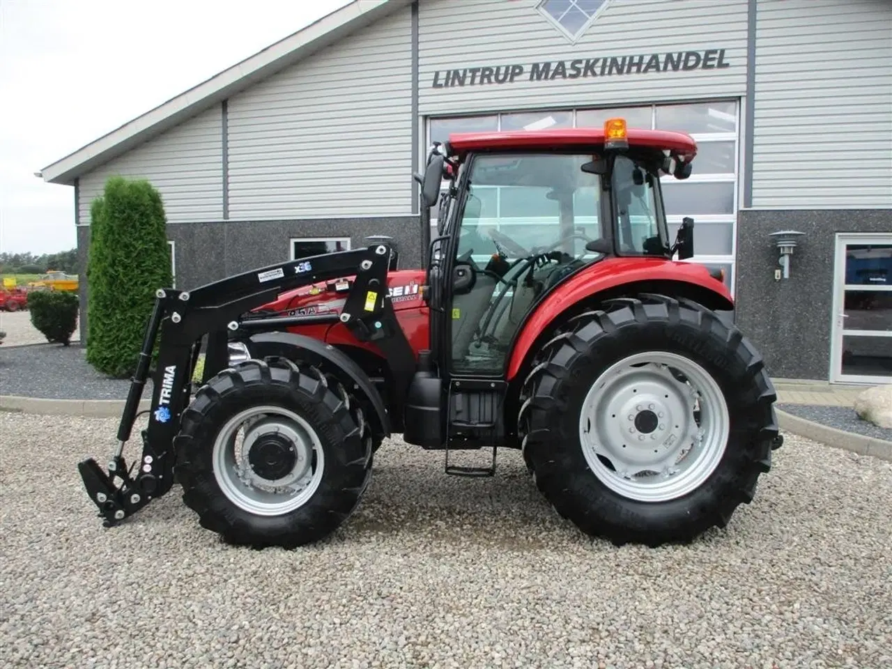 Billede 10 - Case IH Farmall 85A Med frontlæsser